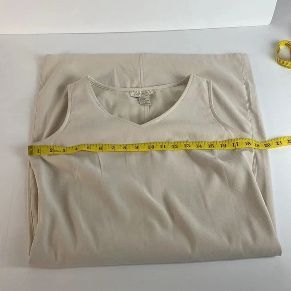 Cream beige solid clean girl v neck old money aesthetic bodycon midi dress sz 8 - Picture 5 of 12